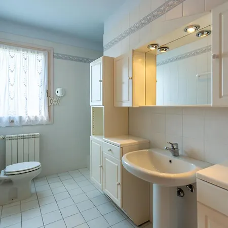 Holiday home Isola Di Albarella *
