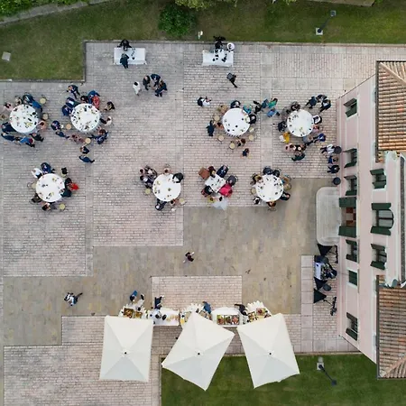 Isola Di Albarella Изола Альбарелла